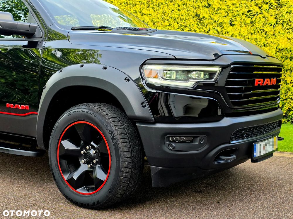 Dodge RAM 5.7 4x4 - 5