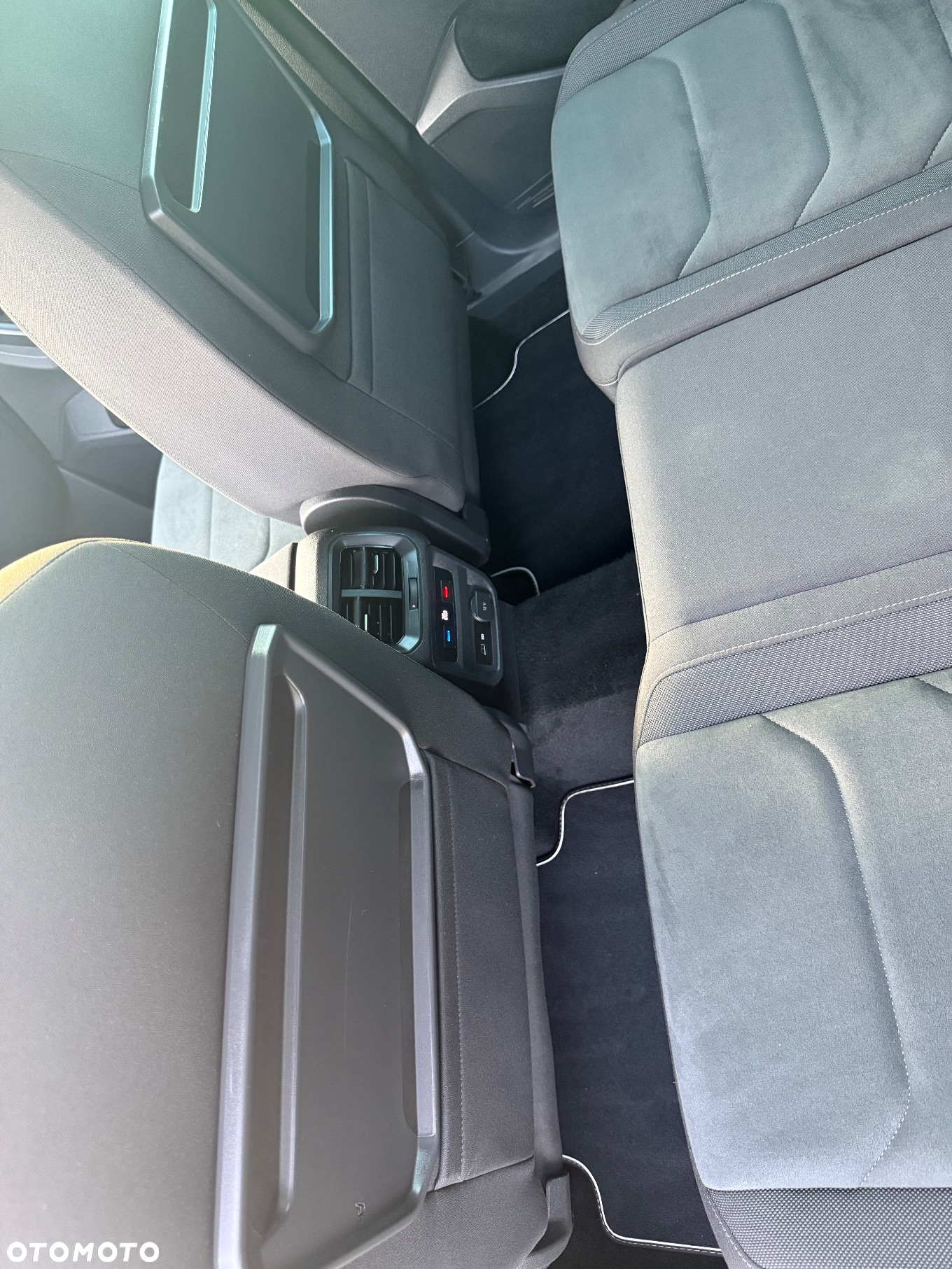 Volkswagen Tiguan 1.5 TSI EVO Highline DSG - 27