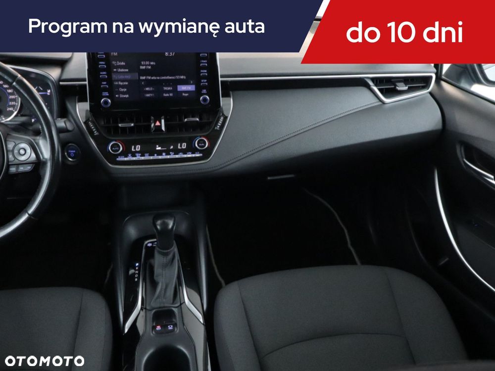 Toyota Corolla - 10