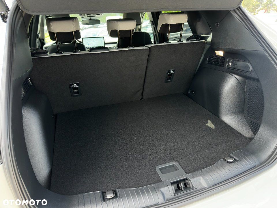 Ford Kuga - 32