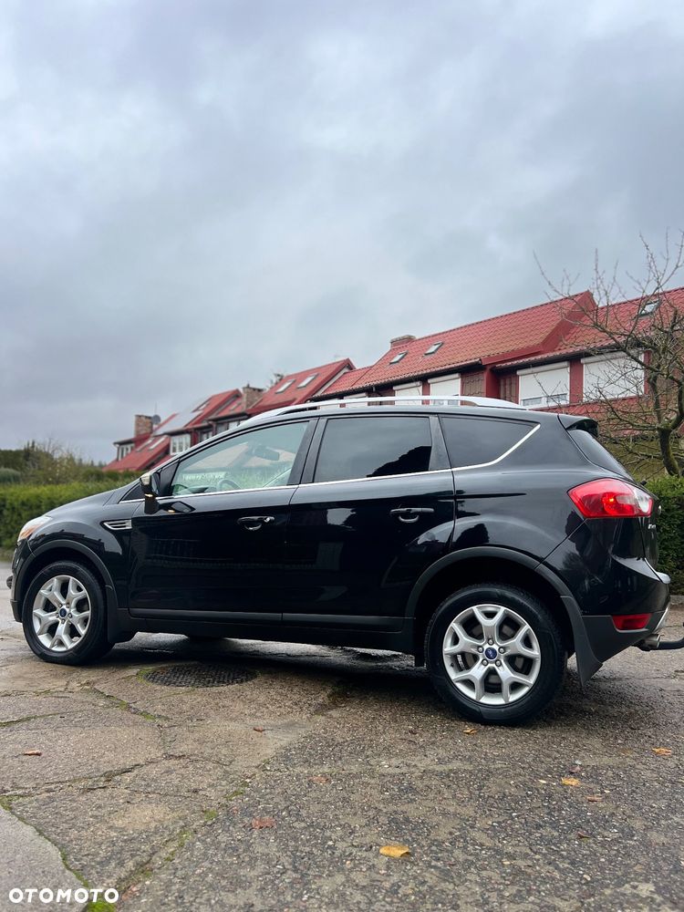 Ford Kuga 2.0 TDCi 4x4 Titanium - 10