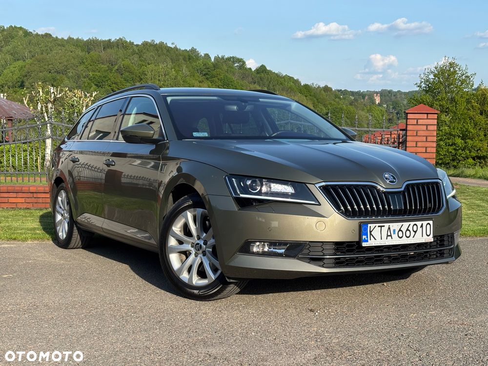 Skoda Superb 2.0 TDI 4x4 Ambition - 1