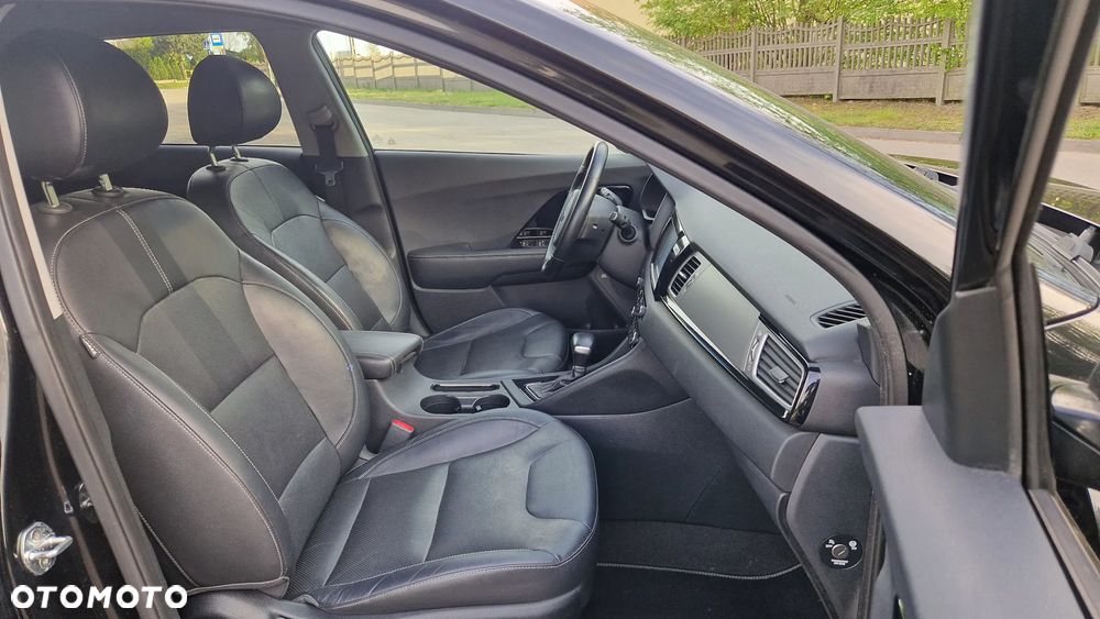 Kia Niro 1.6 GDI 2WD Vision - 12