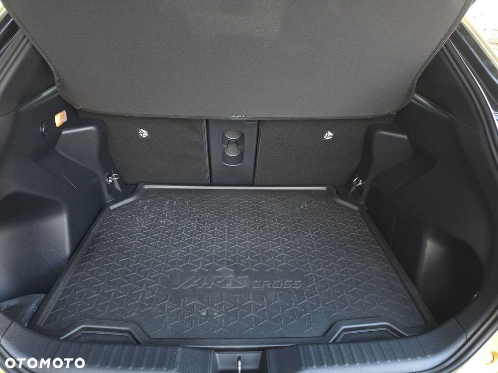Toyota Yaris Cross Hybrid 1.5 Adventure 4x4 - 29