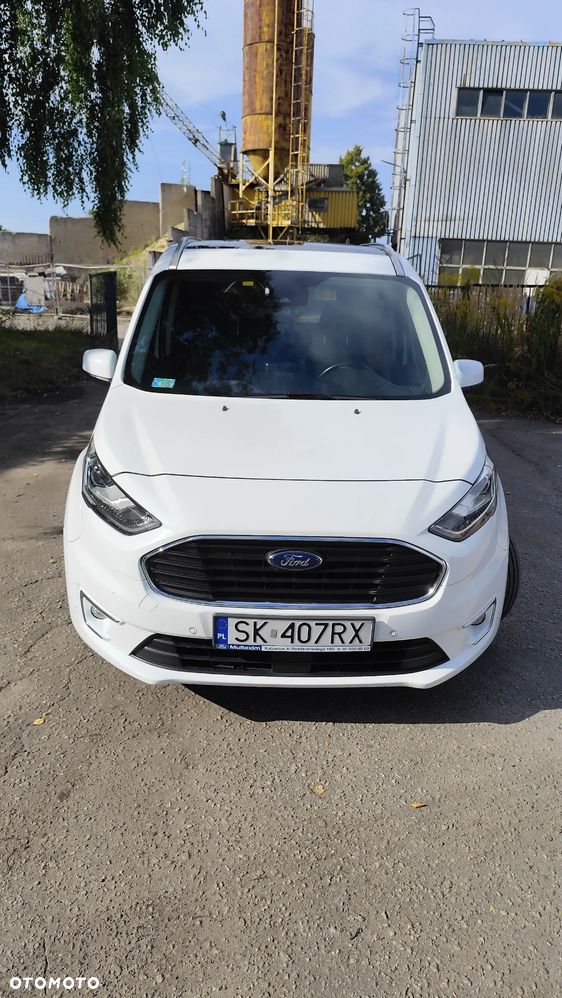 Ford Tourneo Connect Gr 1.5 TDCi Titanium - 4
