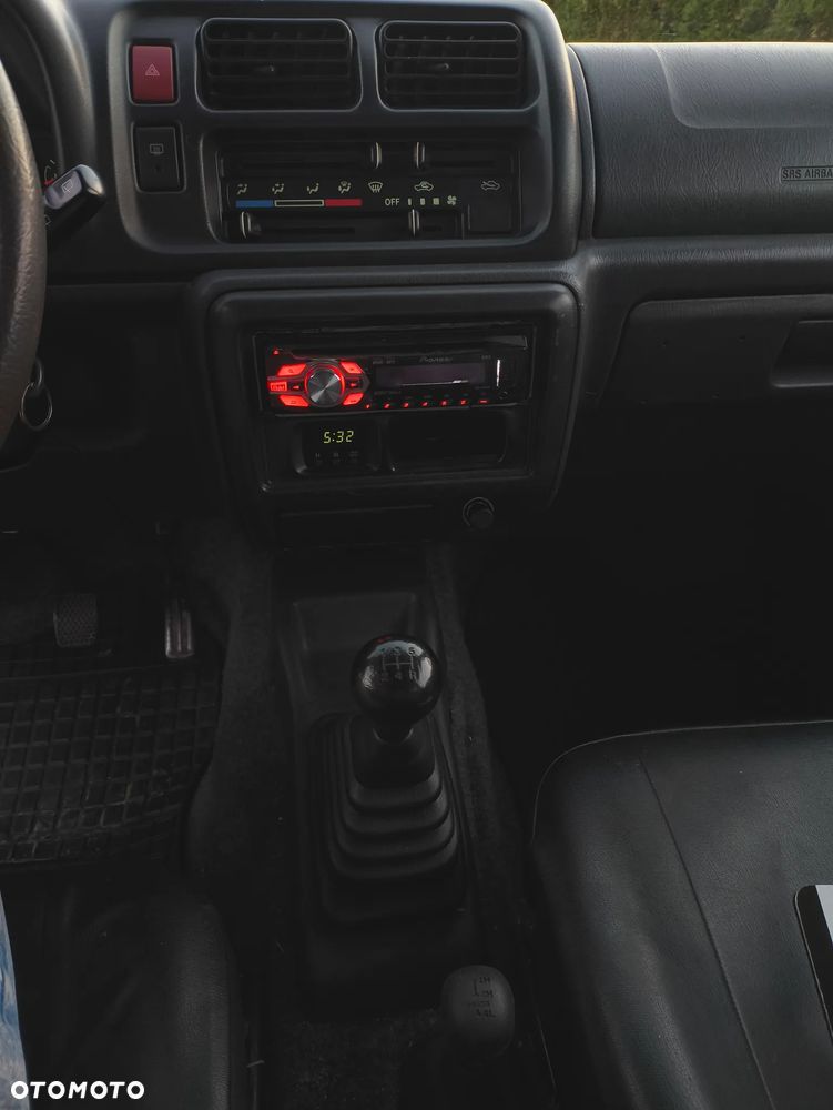 Suzuki Jimny 1.3 - 35