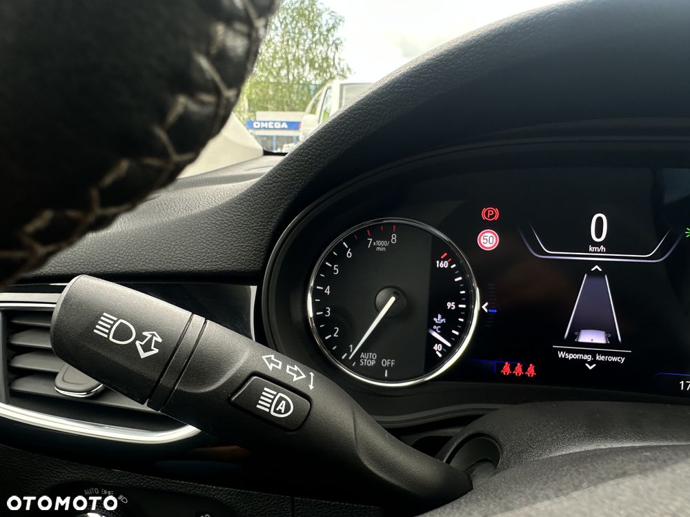 Opel Astra Sports Tourer 1.2 Turbo Business Edition - 16