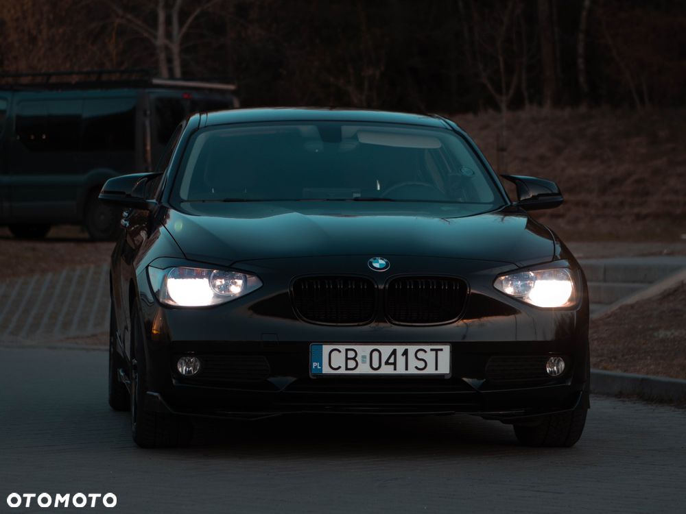 BMW Seria 1 116i - 12