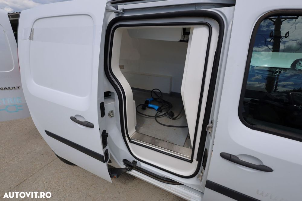 Renault Kangoo Maxi - 12