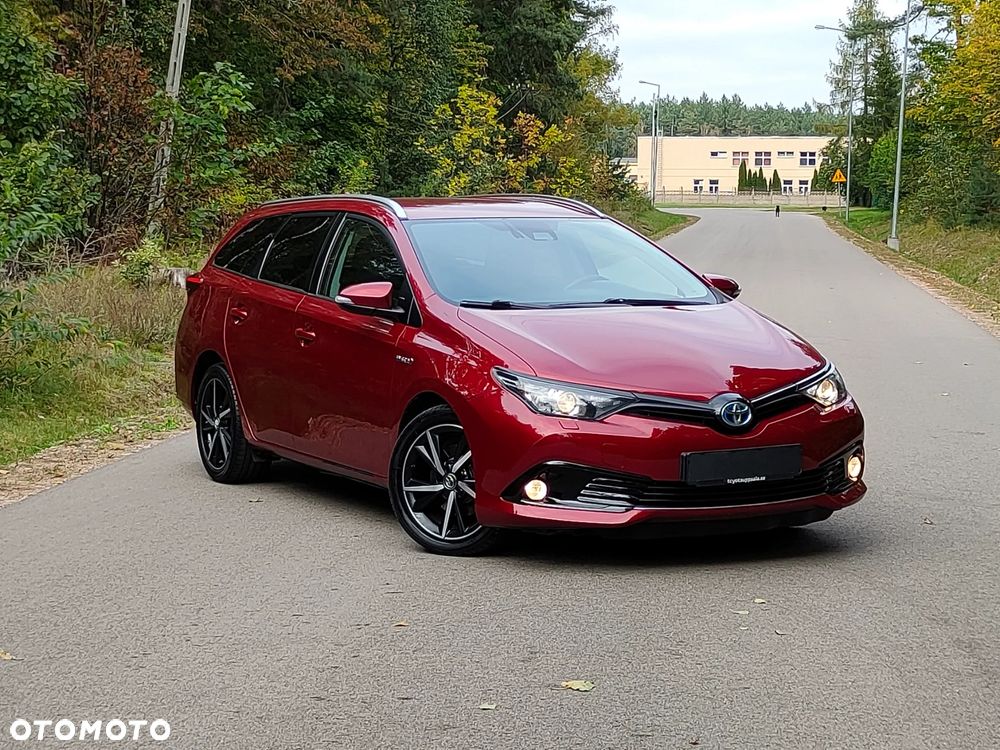 Toyota Auris 1.8 VVT-i Hybrid Automatik Touring Sports Design Edition - 8