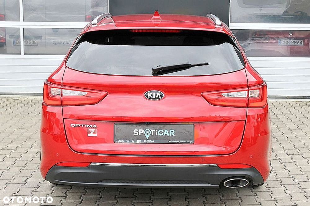 Kia Optima - 13