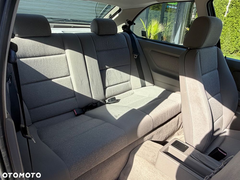 BMW Seria 3 - 17
