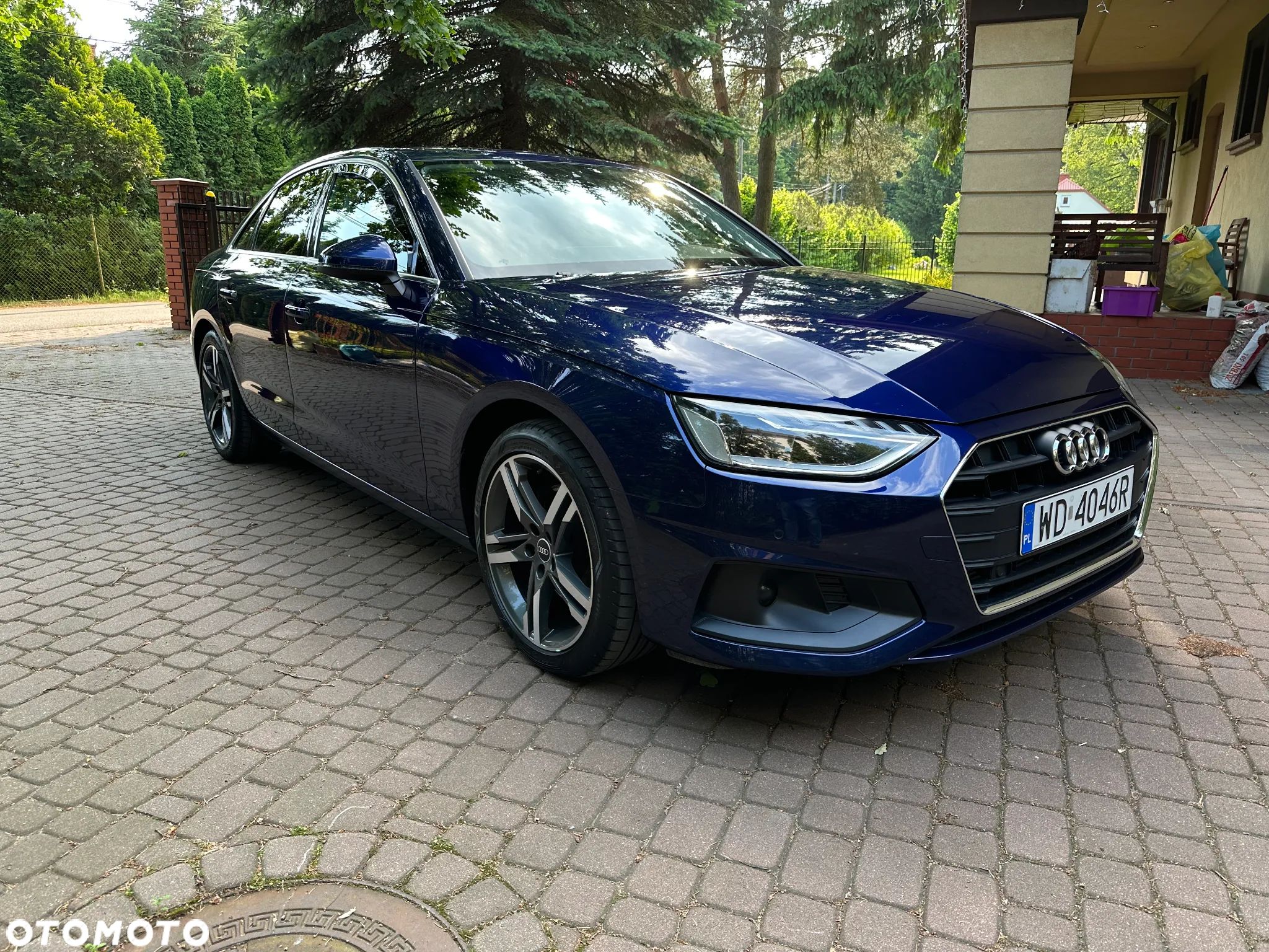 Audi A4 - 1