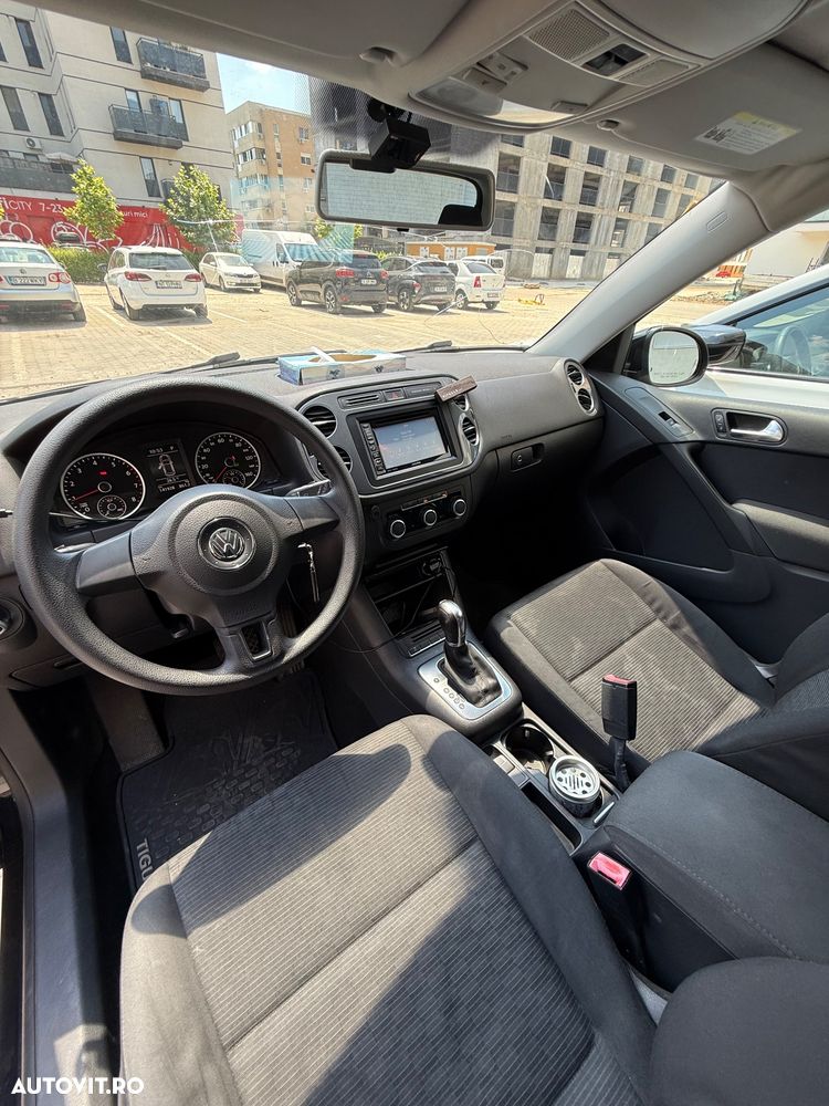 Volkswagen Tiguan - 8