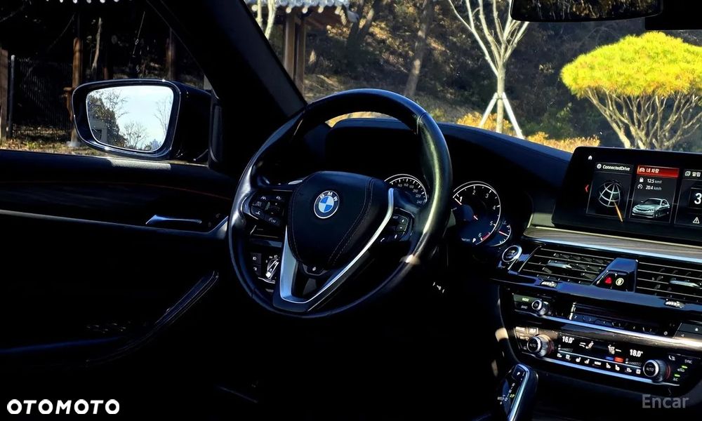 BMW Seria 5 520d - 8