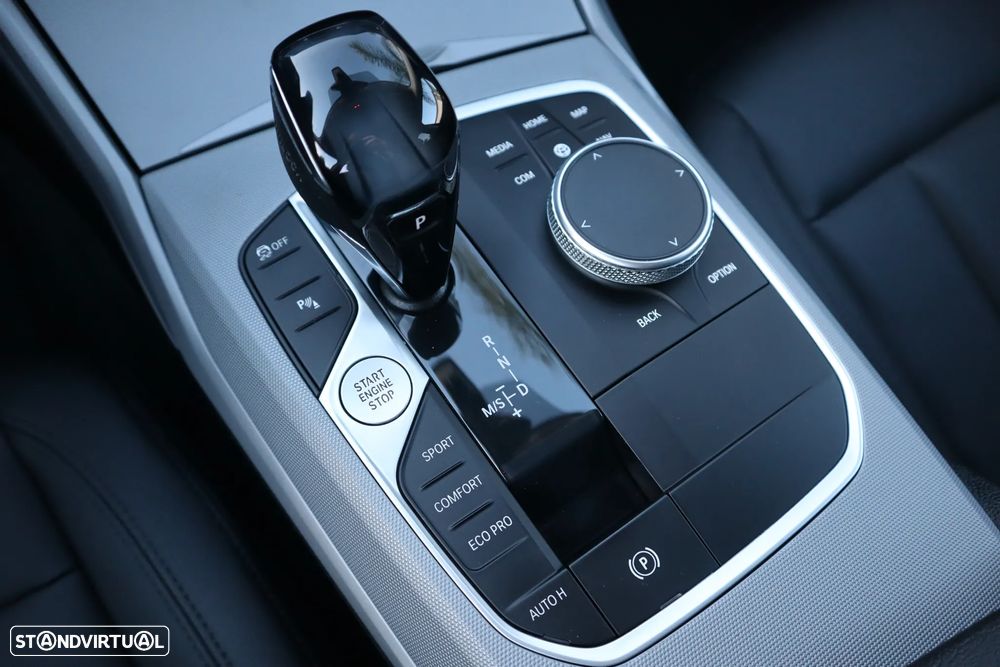 BMW 316 d Line Corporate Edition Auto - 27
