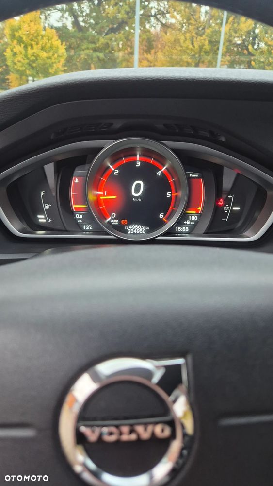 Volvo V40 - 8