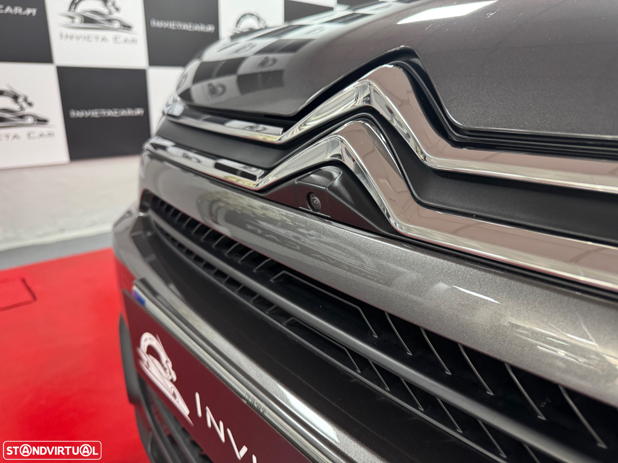 Citroën C4 PureTech 155 Stop&Start EAT8 SHINE - 13