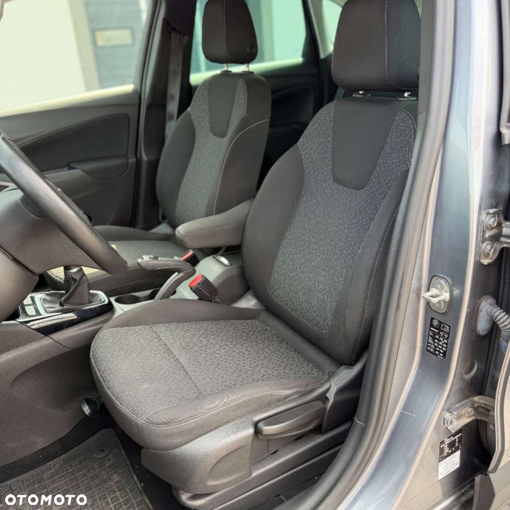 Opel Crossland X - 18