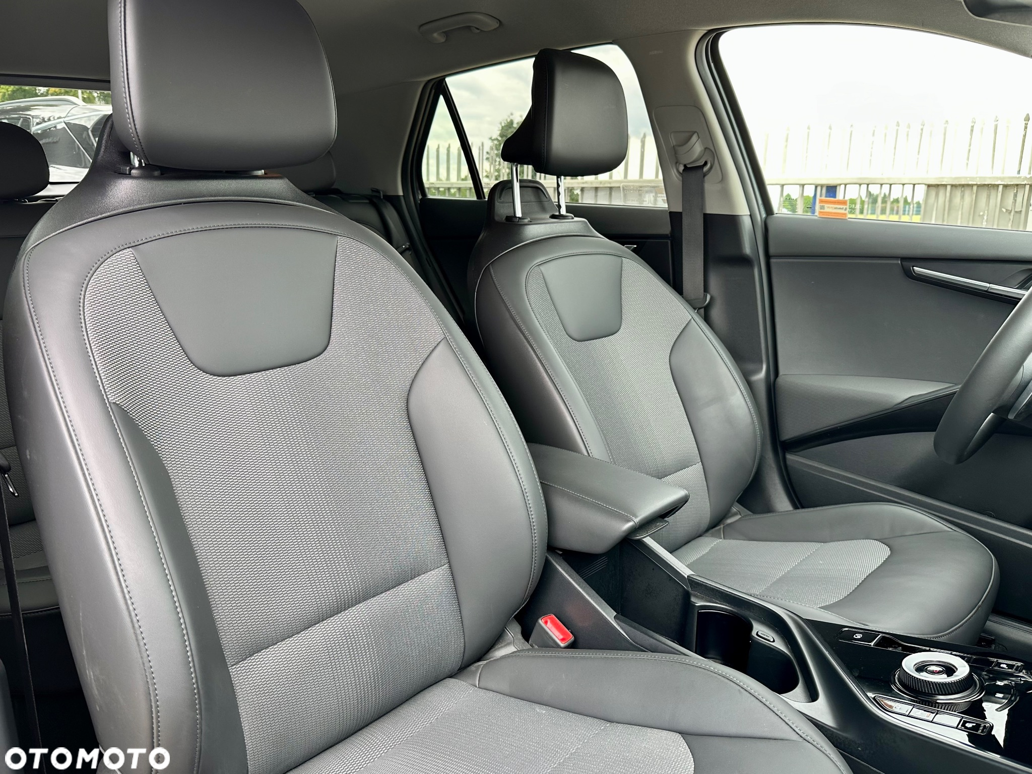 Kia Niro 1.6 GDI Hybrid Business Line - 7