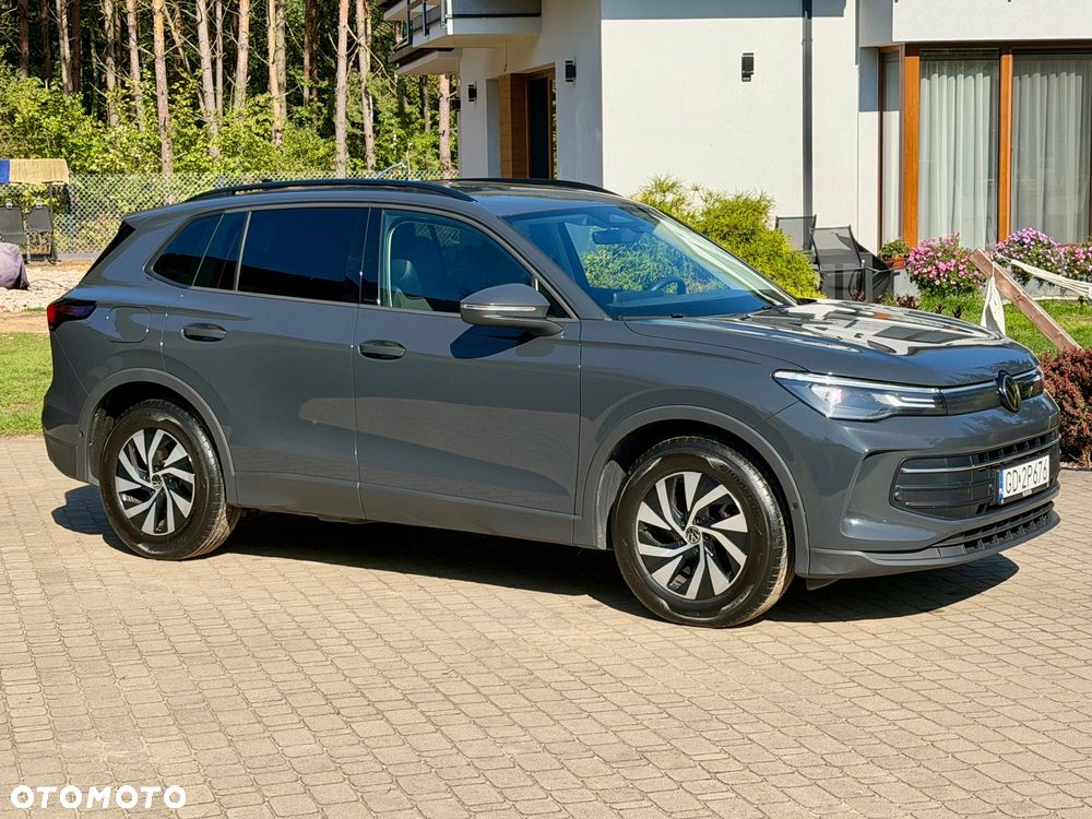 Volkswagen Tiguan 2.0 TDI Elegance DSG - 4