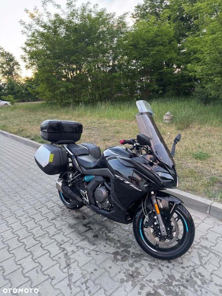 CFMoto 650 MT - 1