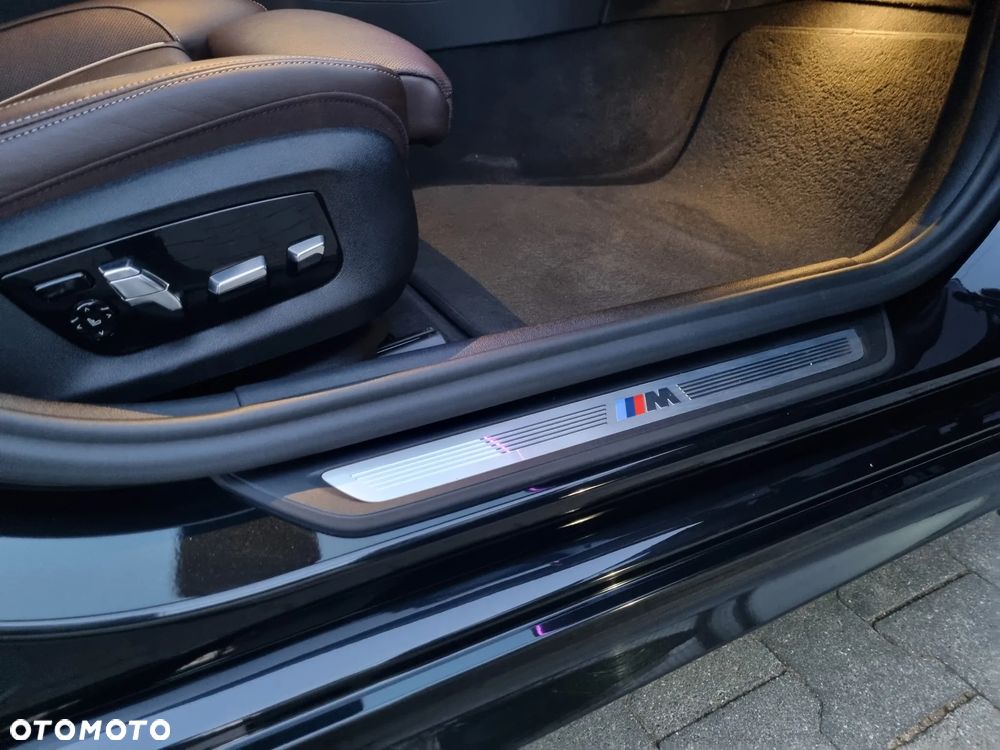 BMW Seria 5 530i xDrive mHEV M Sport sport - 27