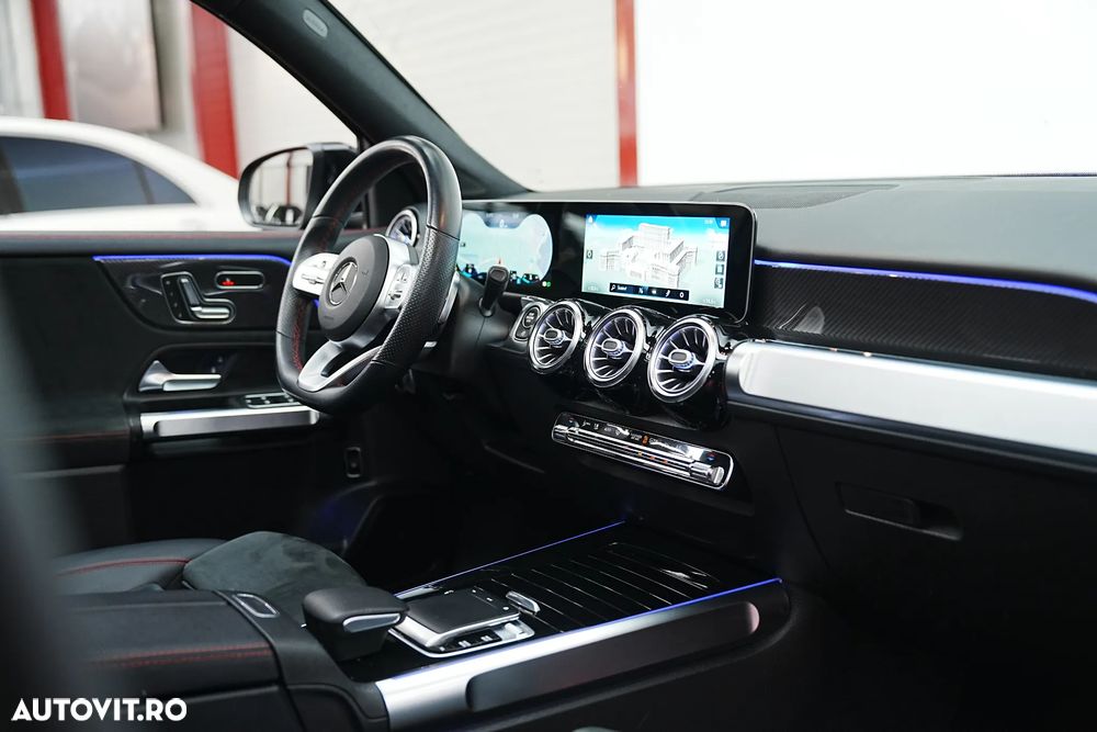 Mercedes-Benz GLB 200 7G-DCT AMG Line - 29