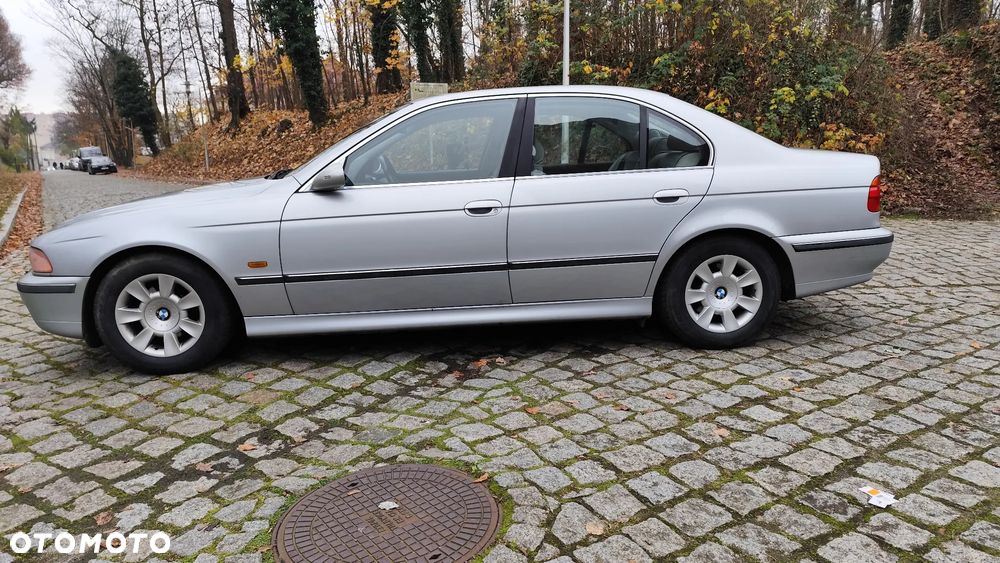 BMW Seria 5 - 15