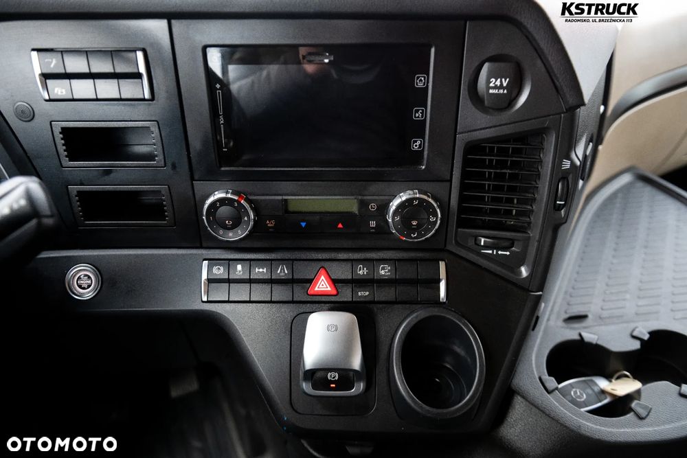 Mercedes-Benz Actros bez retardera - 21