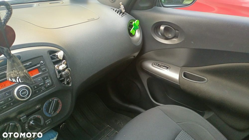 Nissan Juke 1.6 Visia - 11