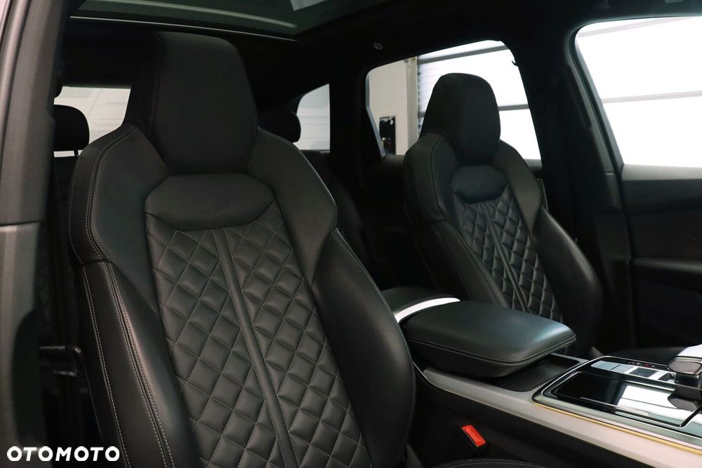 Audi Q7 - 15