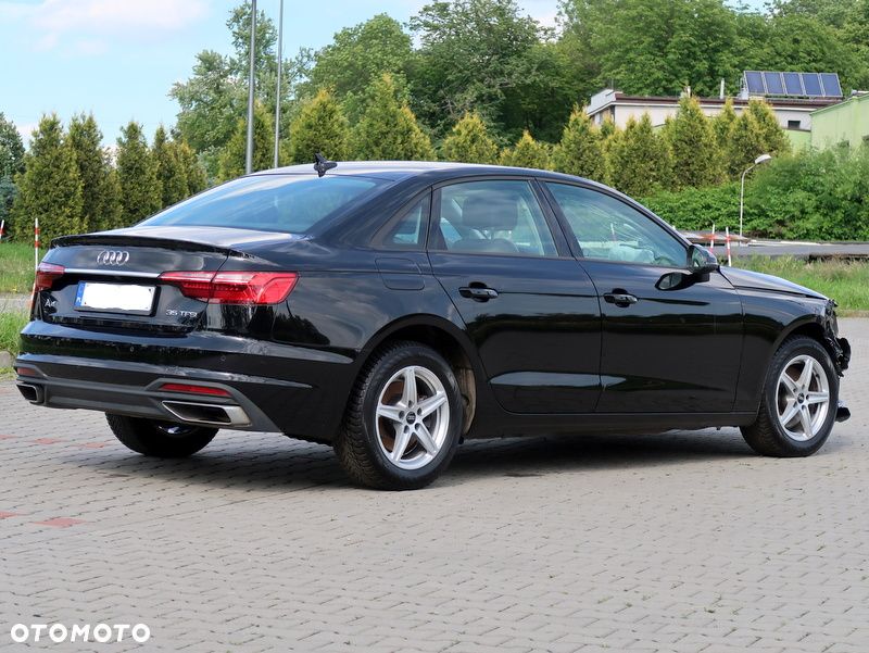 Audi A4 Limousine 35 TFSI mHEV Advanced S tronic - 4