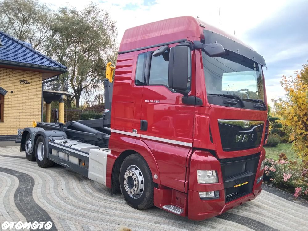 MAN TGX