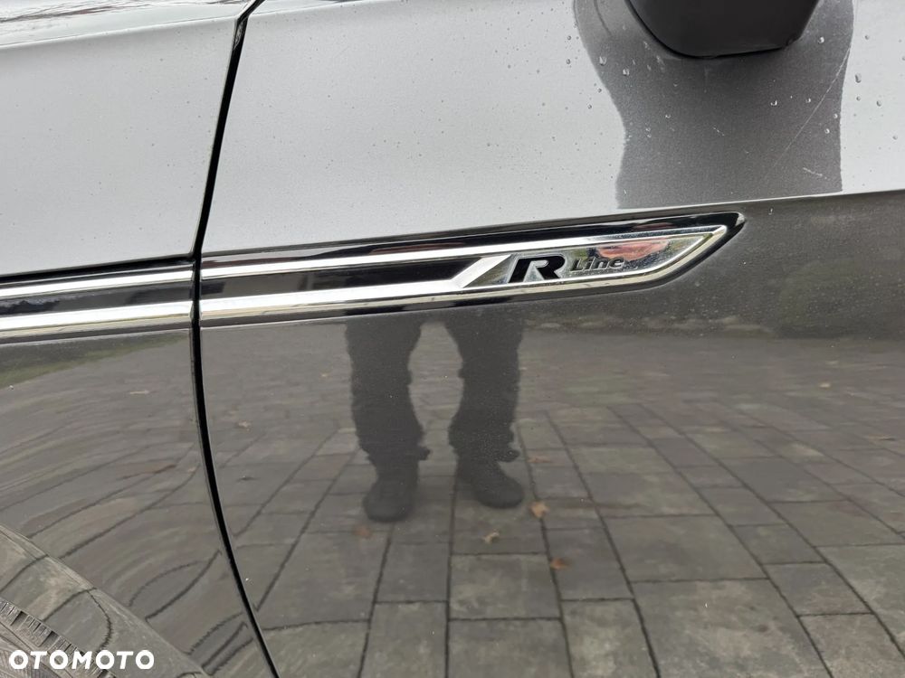 Volkswagen Arteon 2.0 TDI SCR R-Line DSG - 22