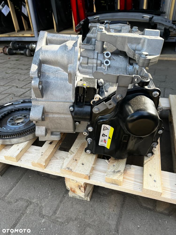 SKRZYNIA BIEGÓW URF 500 KM ! A3 8Y GOLF VIII 1.0 500 KM TFSI SKRZYNIA DSG URF 7 STOPNIOWA HYBRYDA PLUS SPRZĘGŁO ! - 1