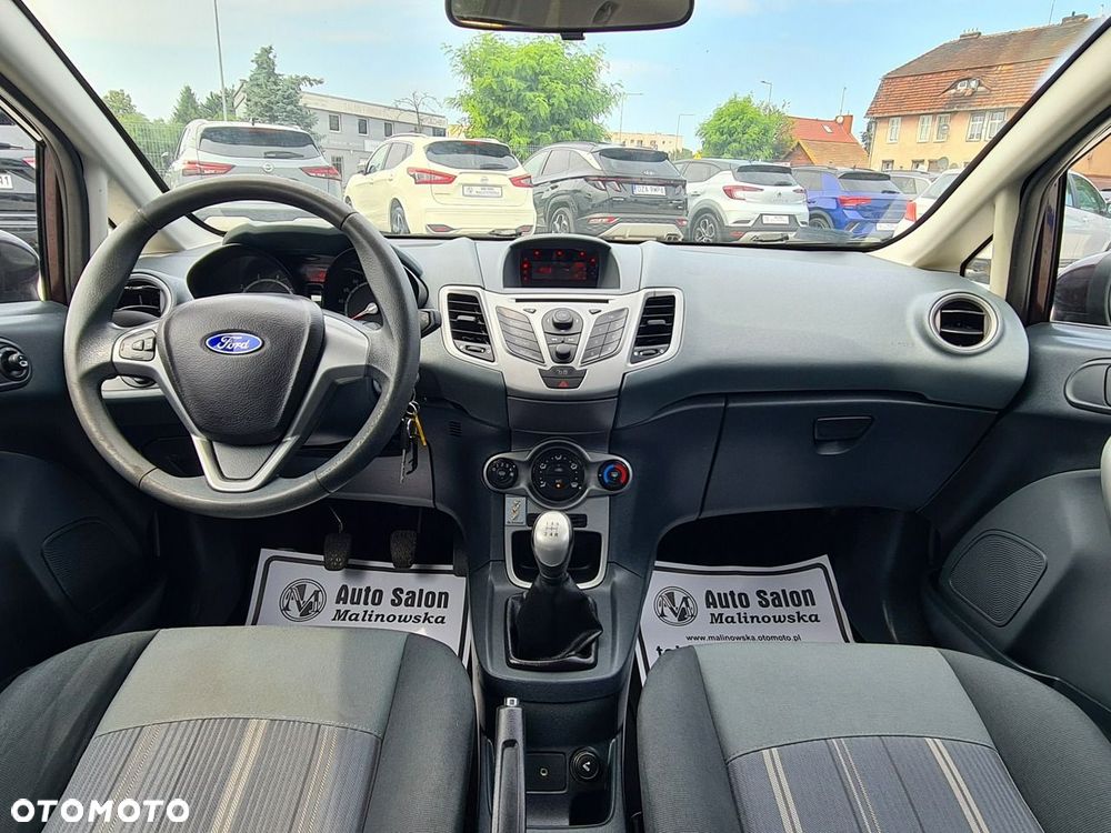 Ford Fiesta 1.25 Trend - 12
