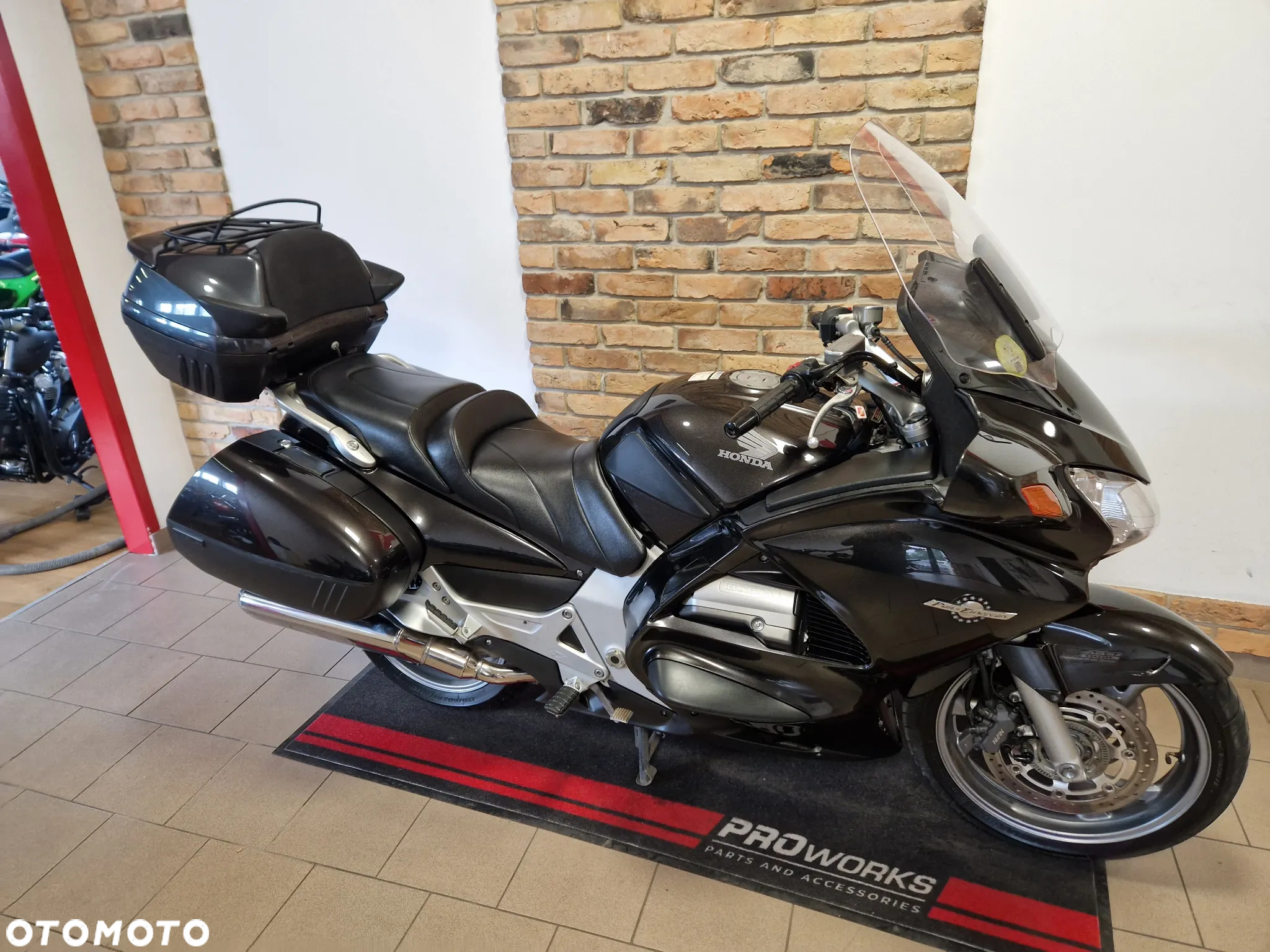 Honda ST - 22