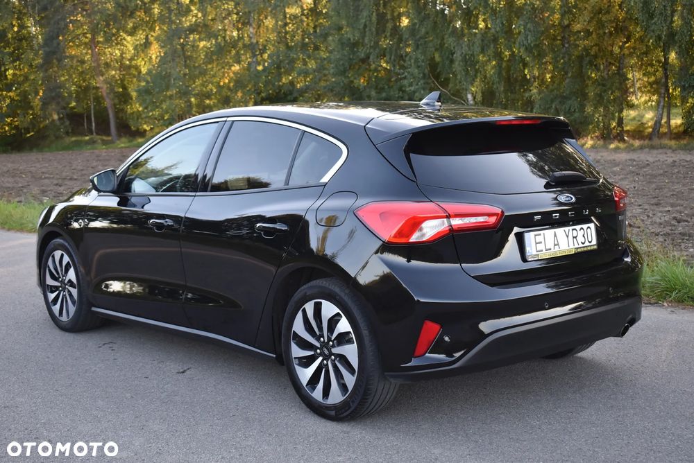 Ford Focus 1.0 EcoBoost Titanium X - 11