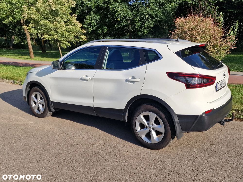 Nissan Qashqai 1.5 dCi DCT ACENTA - 18