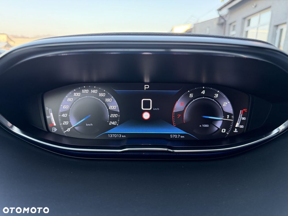 Peugeot 3008 1.6 PureTech GPF GT Line S&S EAT8 - 21