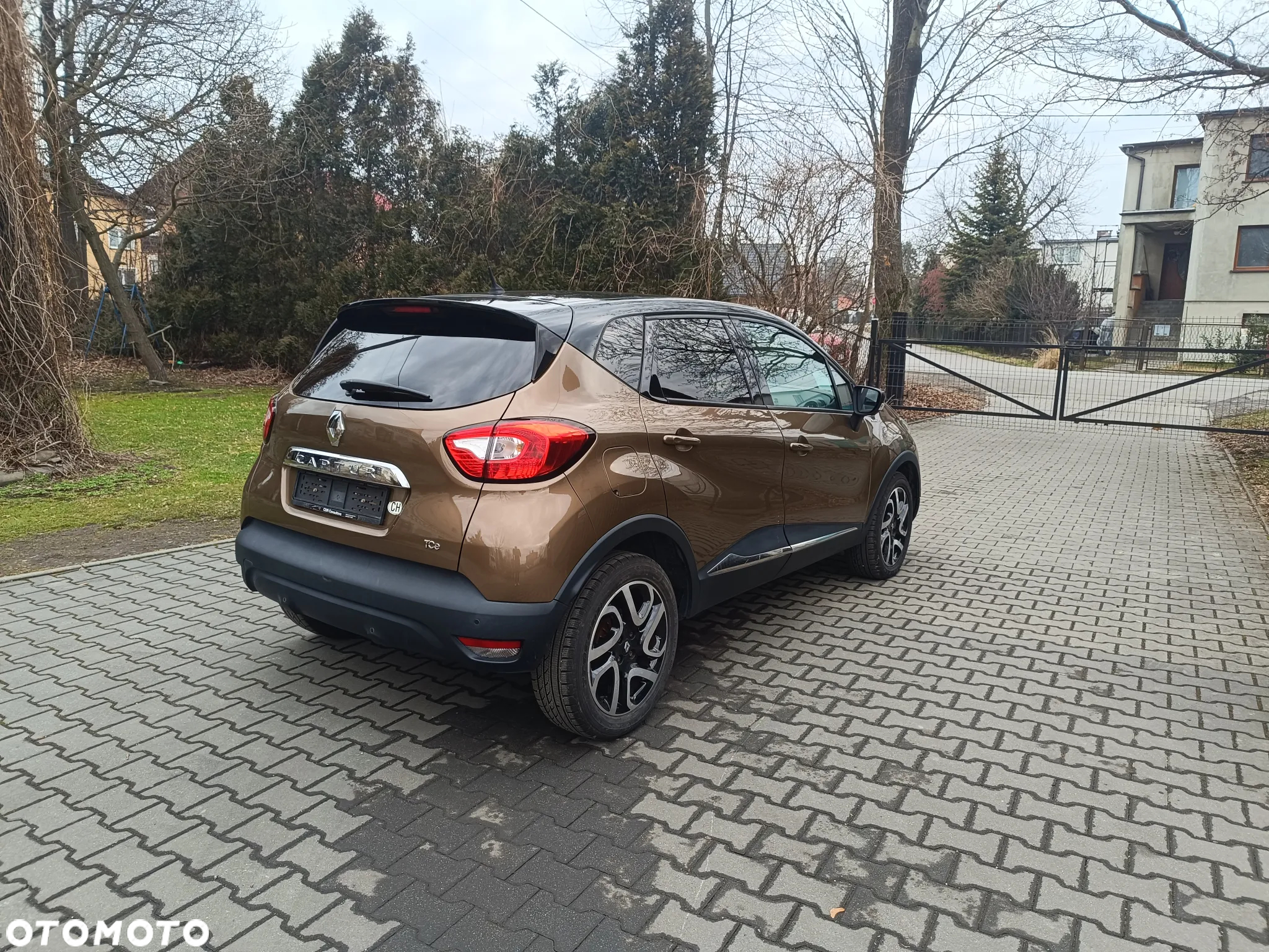 Renault Captur 1.2 Energy TCe Zen Plus EDC - 4