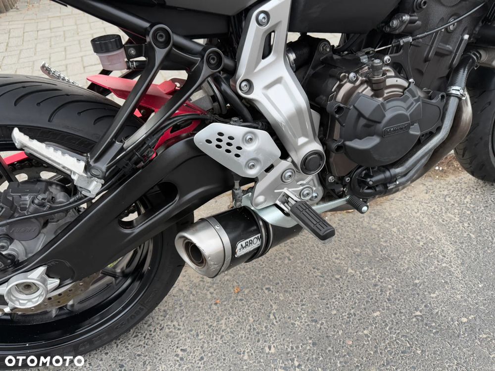 Yamaha MT - 21