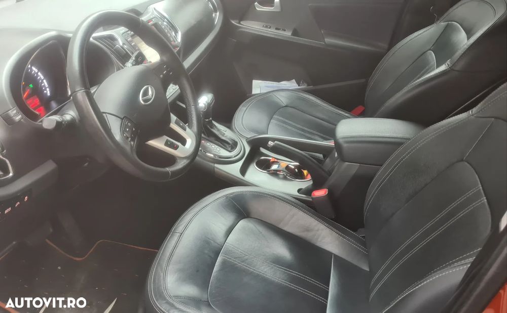 Kia Sportage 2.0 CRDI 4WD Automatik Dream-Team Edition - 11