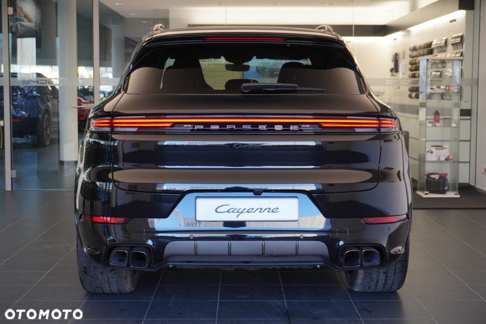 Porsche Cayenne - 14