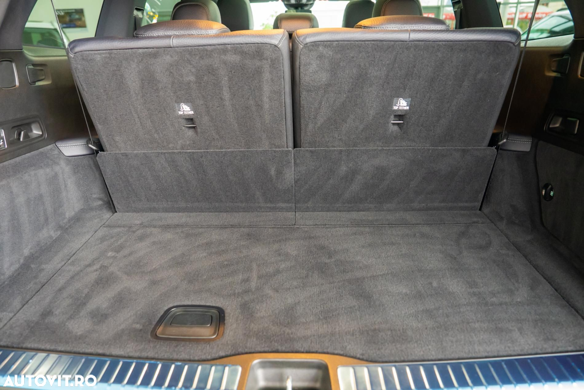 Mercedes-Benz GLS - 16