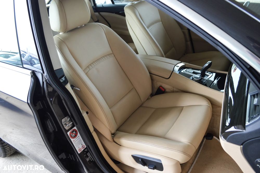 BMW Seria 5 520d Gran Turismo Aut. Luxury Line - 24