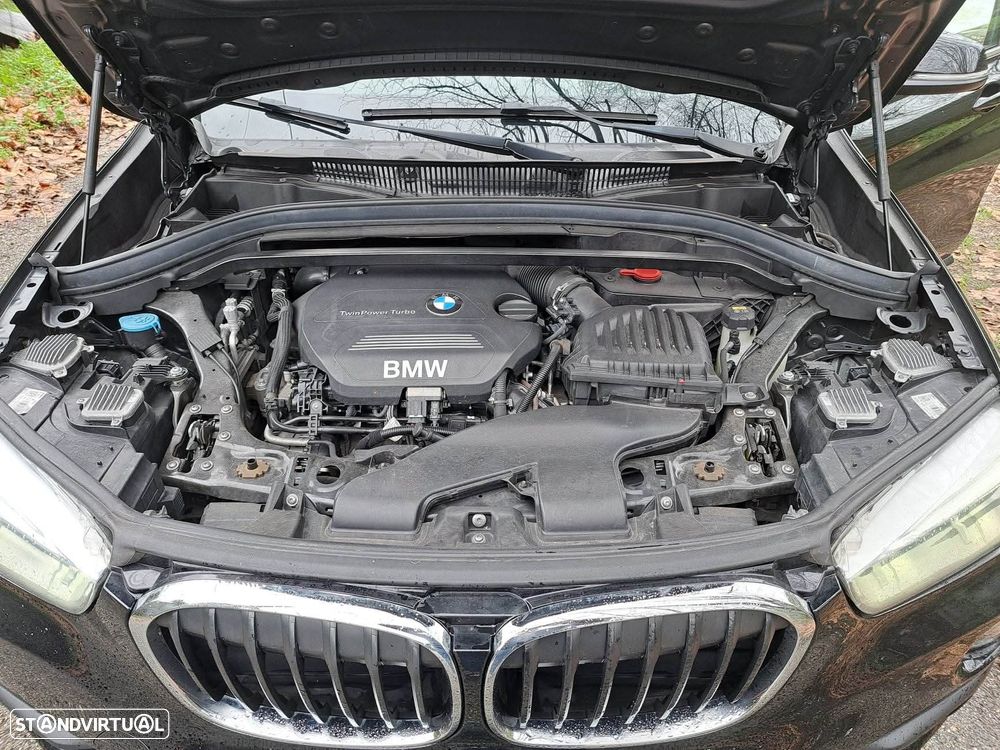 BMW X1 18 d sDrive xLine - 2
