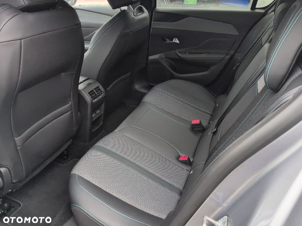 Peugeot 308 1.2 PureTech Allure Pack S&S - 10