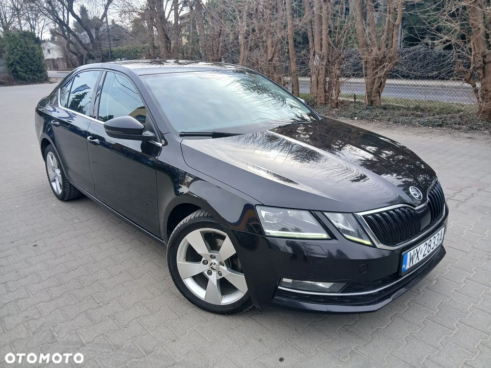 Skoda Octavia 2.0 TDI Style DSG - 1